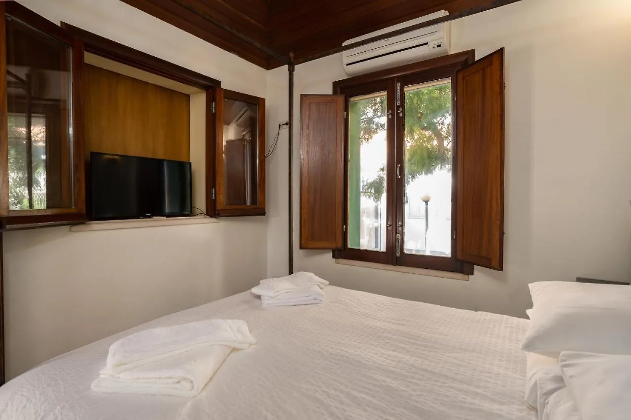 Holiday Villa In Elite Residential Area Of 法鲁区 0*,