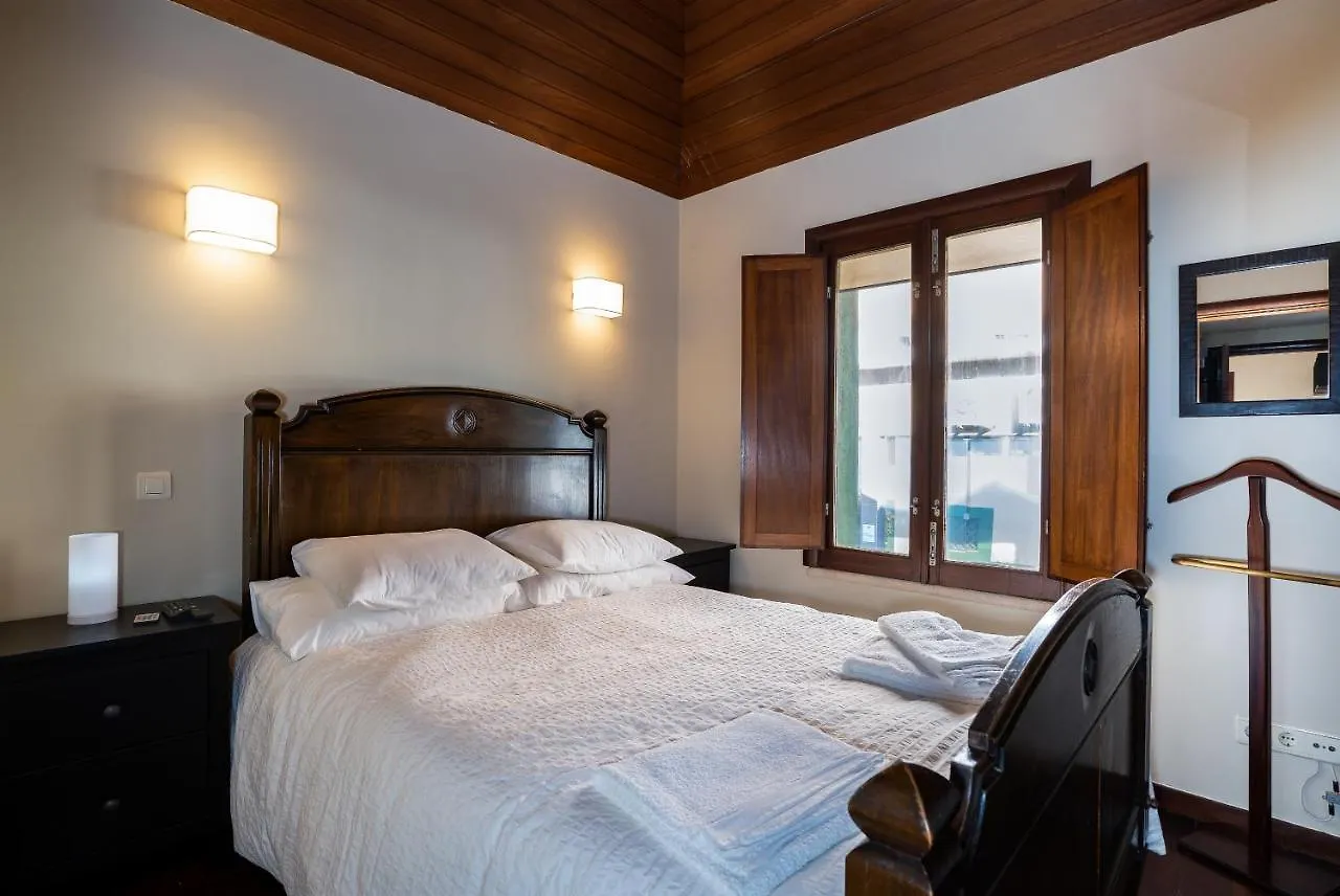 Holiday Villa In Elite Residential Area Of 法鲁区 0*,  葡萄牙